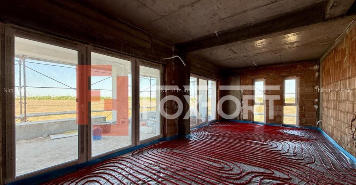 COMISION 0% Apartament cu 3 camere si terasa de 25 mp, etaj - 2