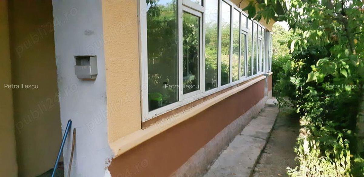 Casa de vanzarea - 2