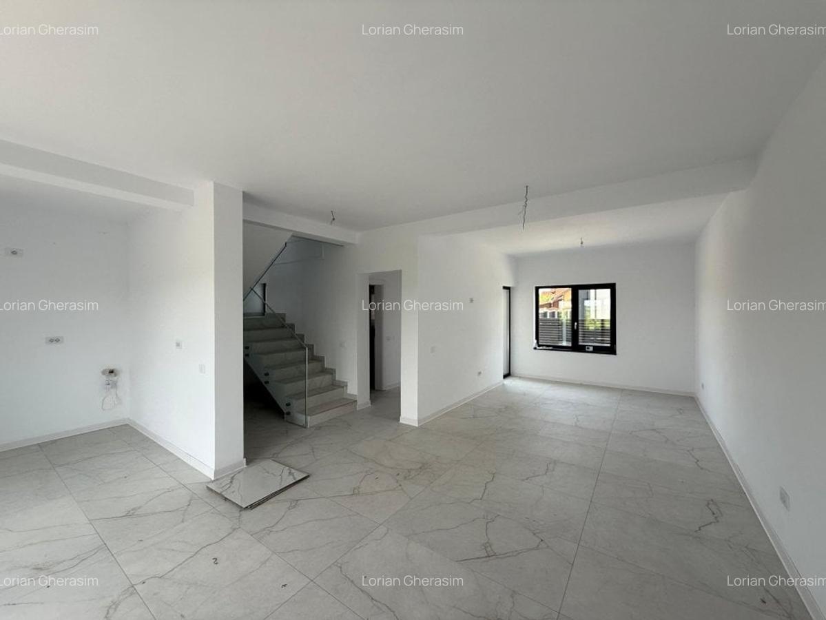 *Duplex Modern* - Visan *Toate utilitatile* - 120mpu - 11
