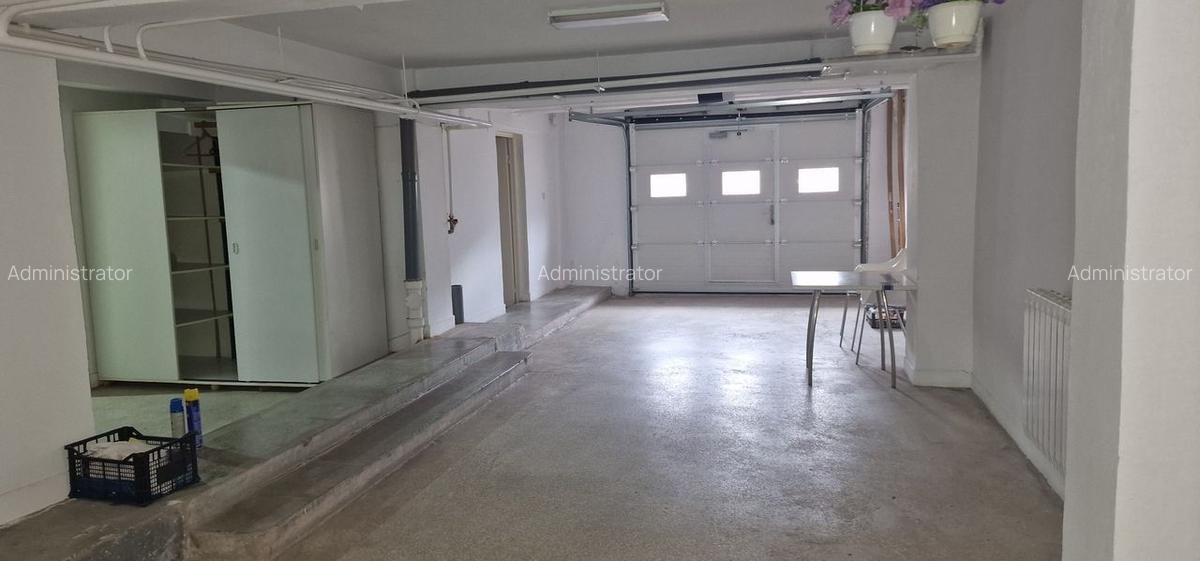 Coiciu, o vila construita pe cadre de beton, bine compartimentata. - 13