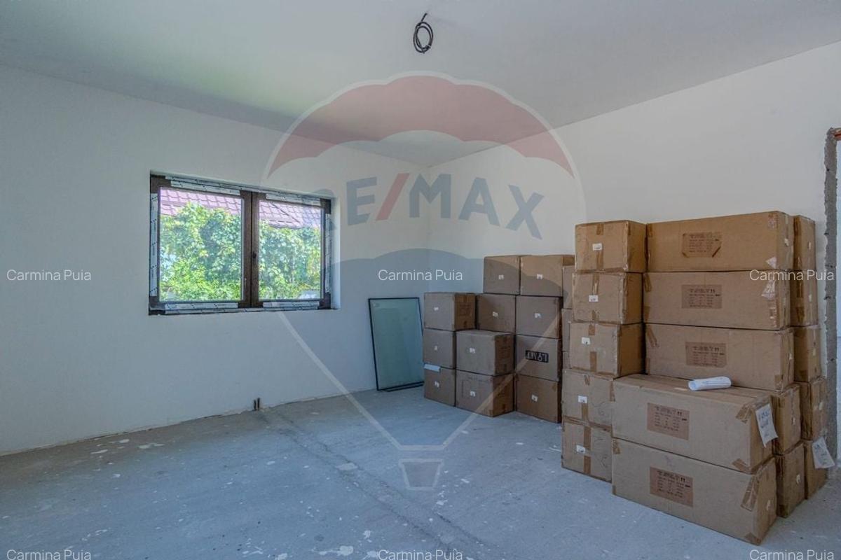 Casa saseasca cu gradina de VANZARE/ Bogata Olteana/ Hoghiz - 12