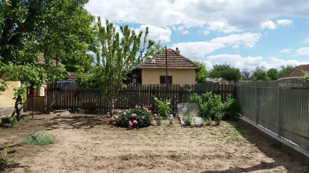 Casa in localitatea Ciobanu - 4