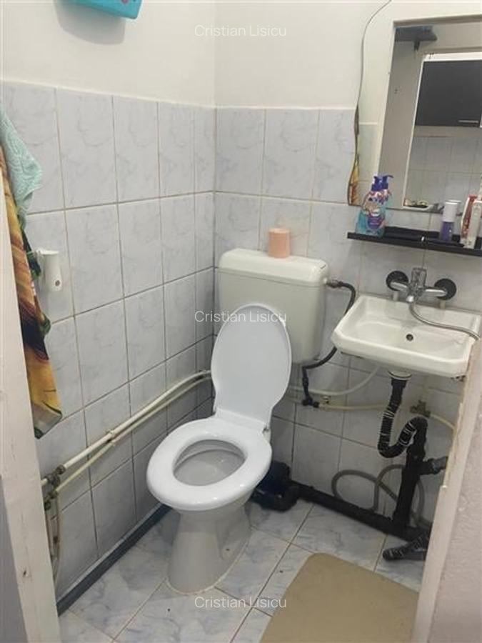 Garsonieră semidecomandată în Lipovei - 13