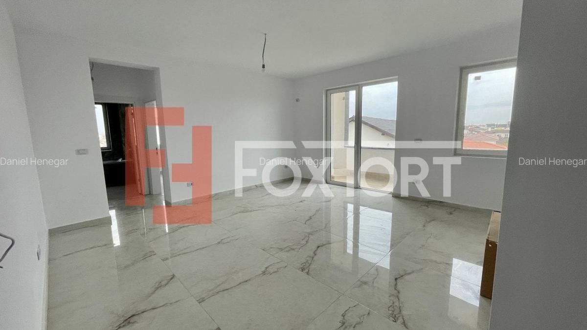 Apartament cu 2 camere decomandat în Giroc - 3
