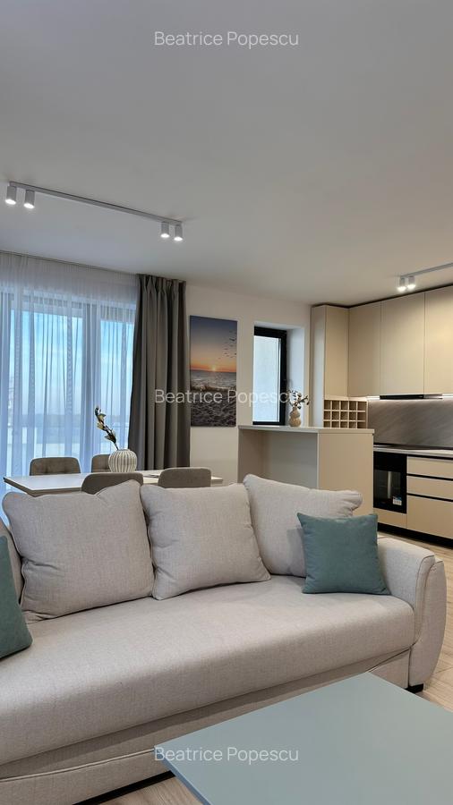 Apartament cu 3 camere decomandat în Băneasa - 19