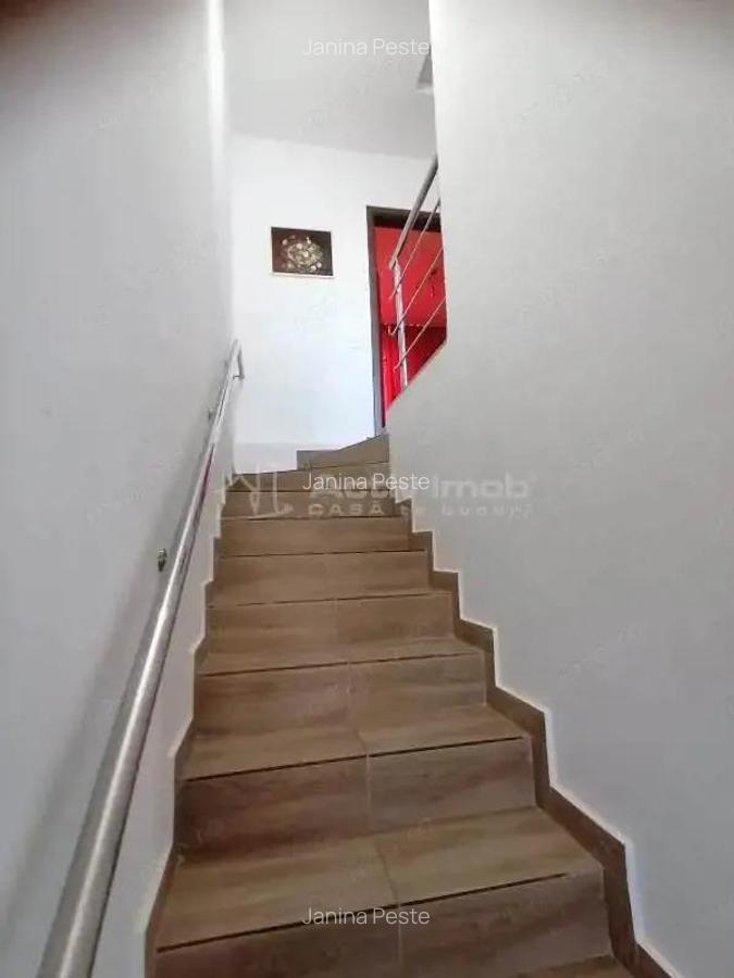 Casa - Prelungirea Ghencea- Cartierul Latin - 135000E - negociabil - partial mobilata - Comision - 18