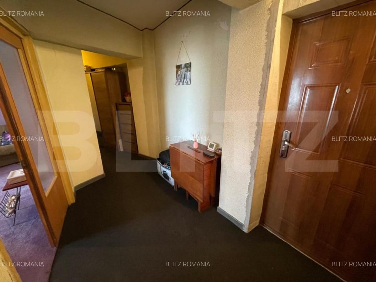 Apartament de vanzare, cu 3 camere, decomandat, 87 mp, zona Gara - 13