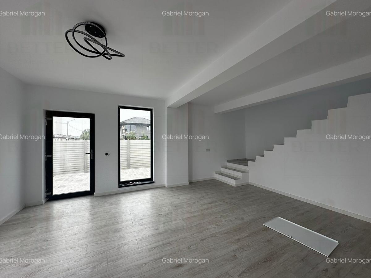 Casă de vânzare – P+1, 4 camere, teren 300 mp - 8