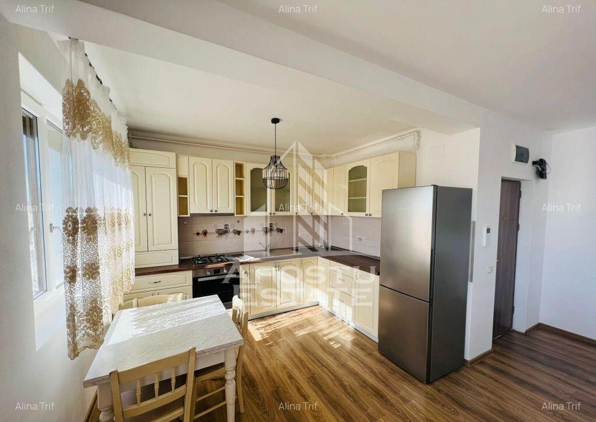 Apartament cu 2 camere, balcon generos, zona ESSO-Giroc - 2