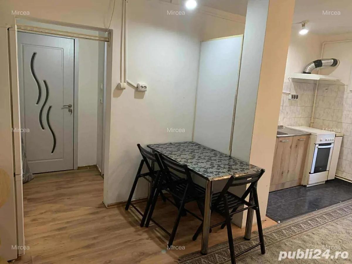 Proprietar inchiriez apartament 2 camere - 2