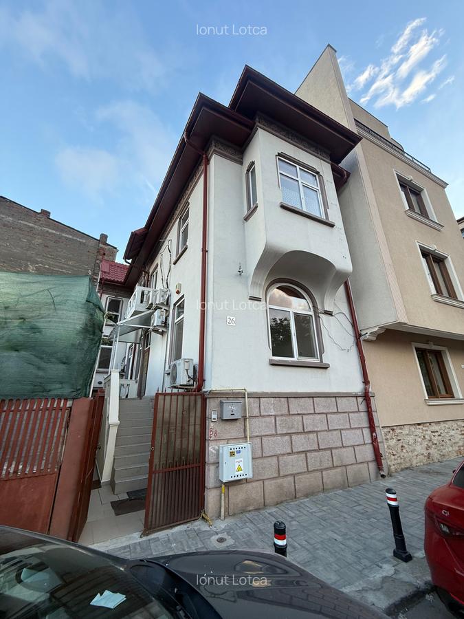 Vila in zona Mosilor / D+P+1+M/ Ideala  Birouri, Clinica, After school-330 mp - 9