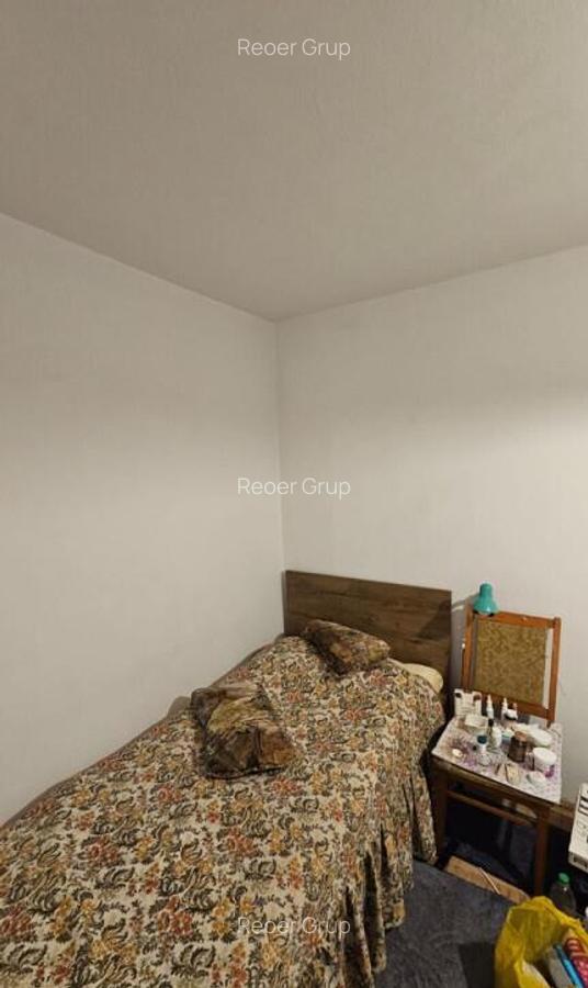 CINA-3cam, cf1, sd, 3/4, T, usi schimbate, intab - 62000 eur - 18 CINA-3cam, cf1, sd, 3/4, T, usi schimbate, intab - 62000 eur - 18