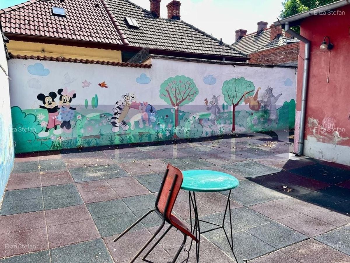 VANZARE VILA INTERBELICA VATRA LUMINOASA NECESITA RENOVARE CURTE PROPRIE - 14