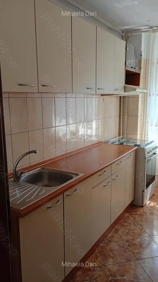 Apartament -2 camere -Zona Margeanului - 7
