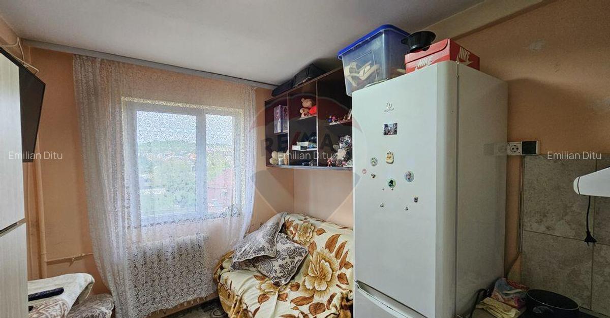Garsoniera cu 1 camere in zona Burdujeni, Suceava - 12