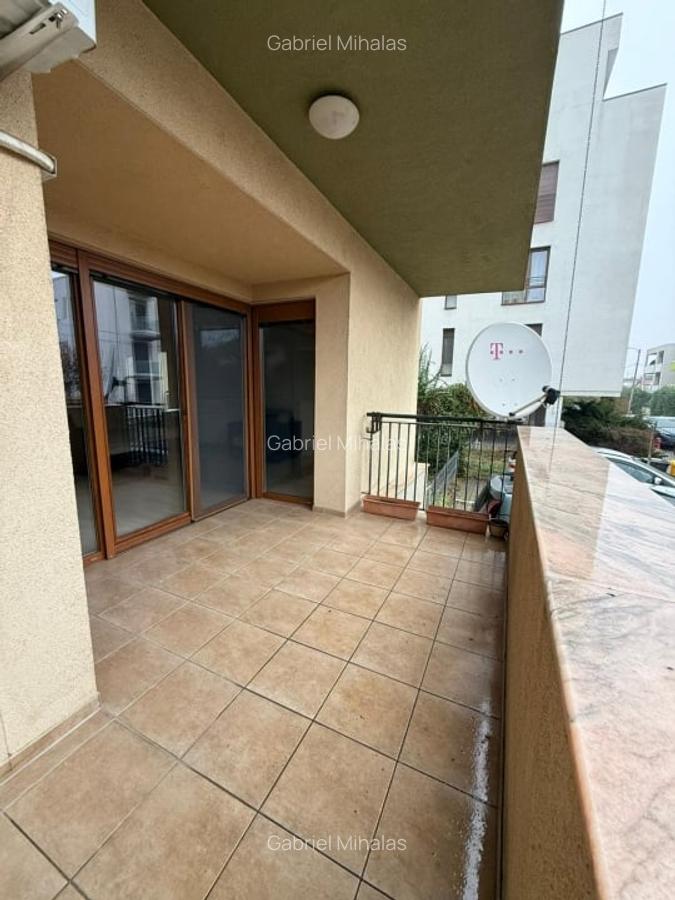 Apartament cu 3 camere, balcon generos si 2 locuri de parcare, Braytim - 1