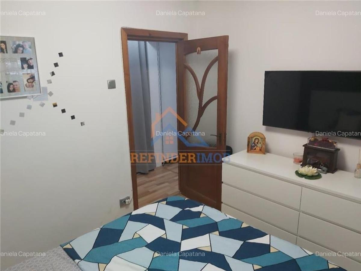 Apartament cu 2 camere semidecomandat, mobilat în Valea Ialomiței - 2