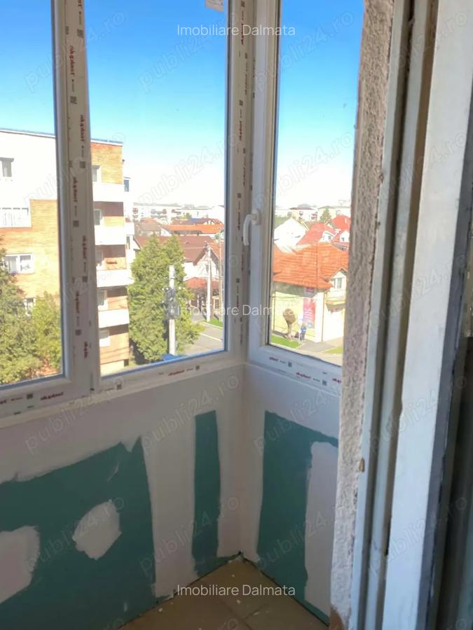 Apartament de vanzare 2 camere , Str Paulesti , et 3 , 62.000 euro neg. - 11