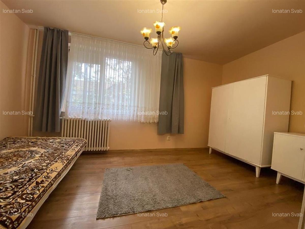 Reco apartament 3 camere Decebal etaj 1 - 7