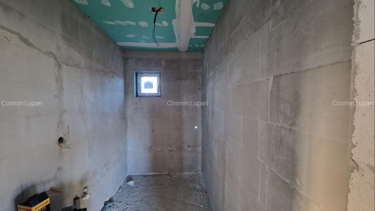 Casa de vanzare, Catalina, 3 dormitoare, 9 ari Comision 0% - 4