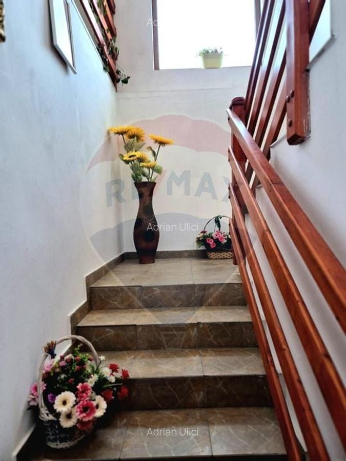Casa / Vila cu 3 camere de vanzare in zona Central - 4