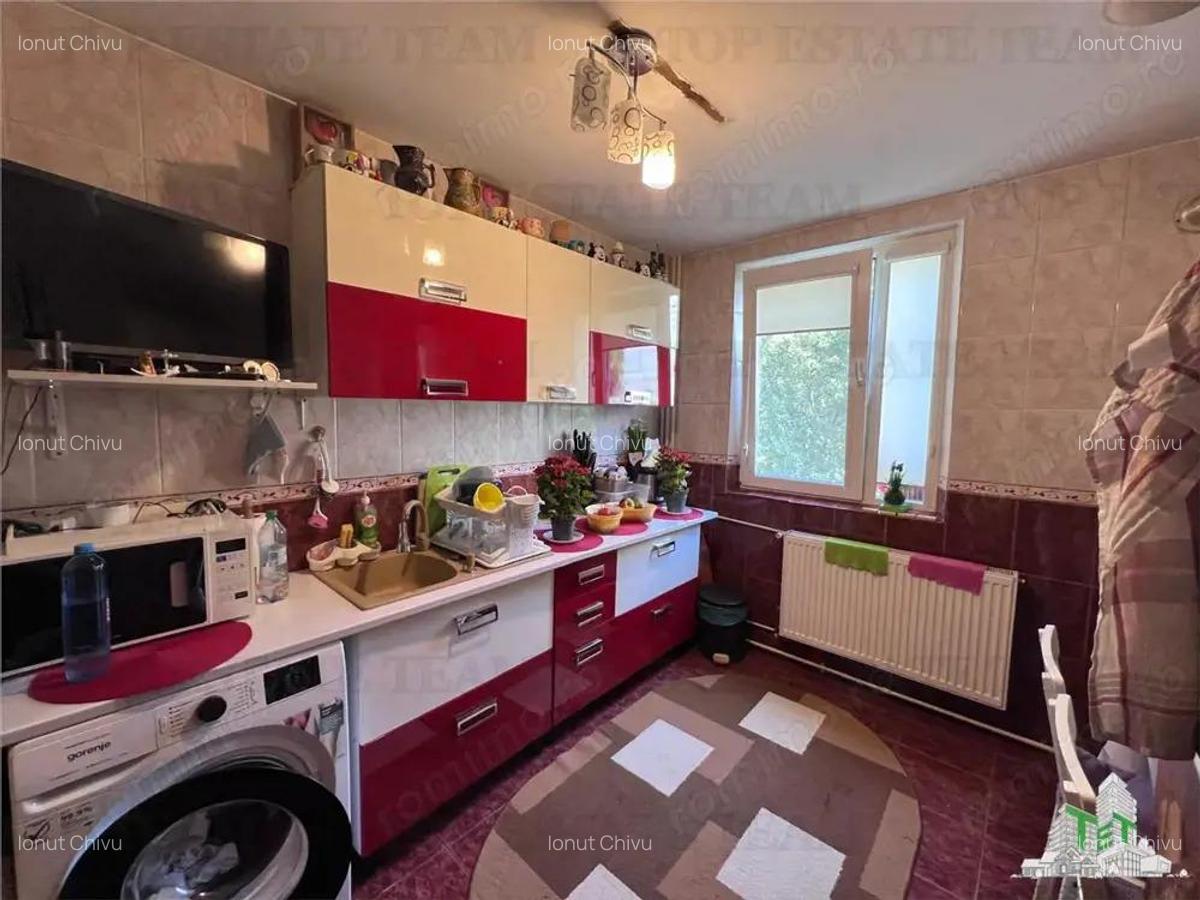 Apartament de 3 camere, 68mp,confort 1 sporit, in bloc recent realibitat termic,A C, 4 min de STB,15 - 6