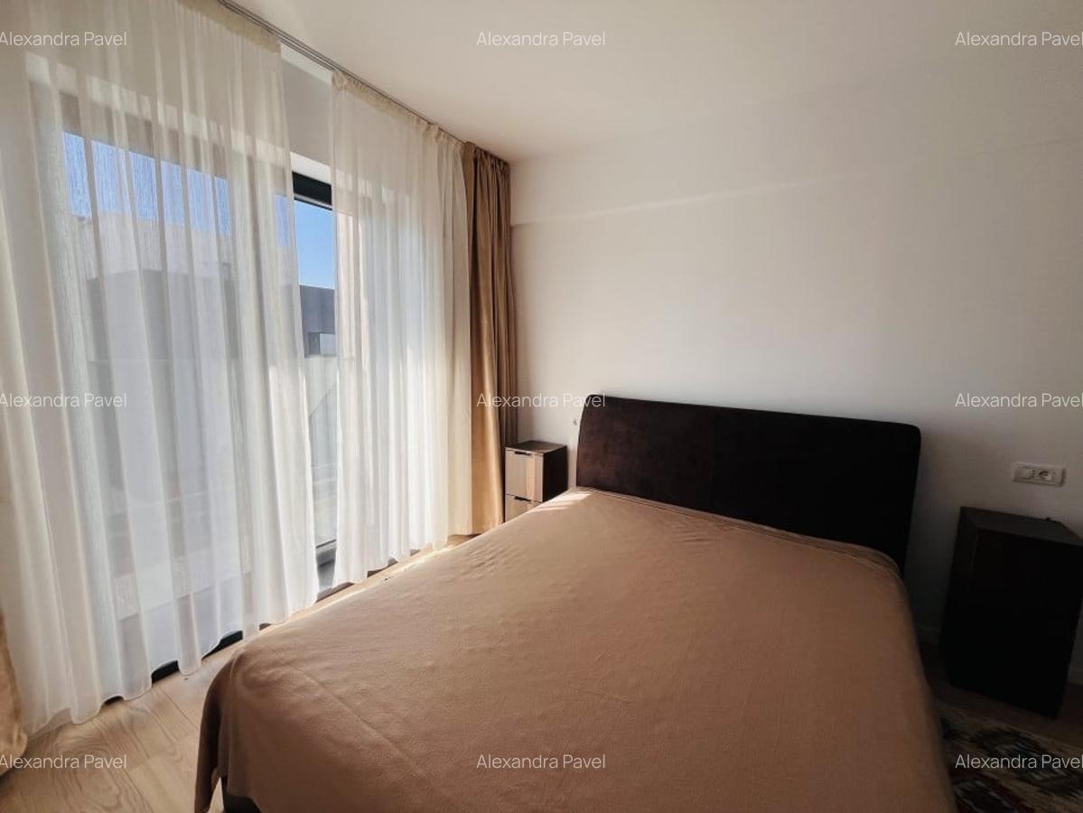 Apartament Modern cu 2 Camere, Terasa si Priveliste Spectaculoasa in Noua - 4