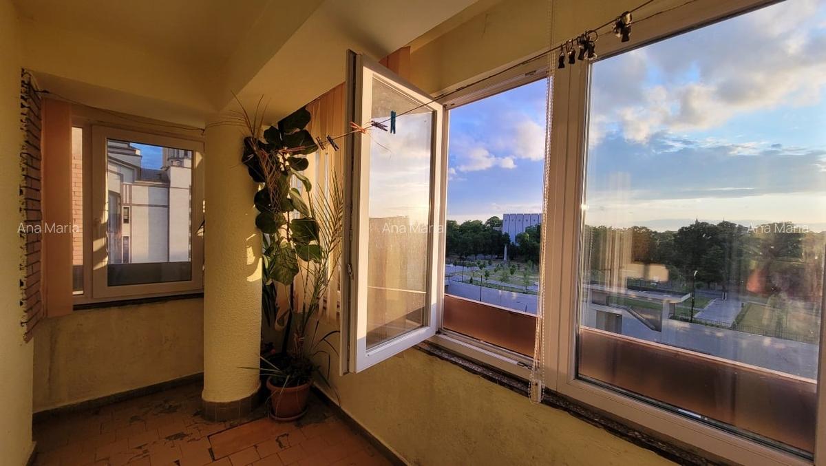 Apartament cu 3 camere decomandat în Cetății - 5