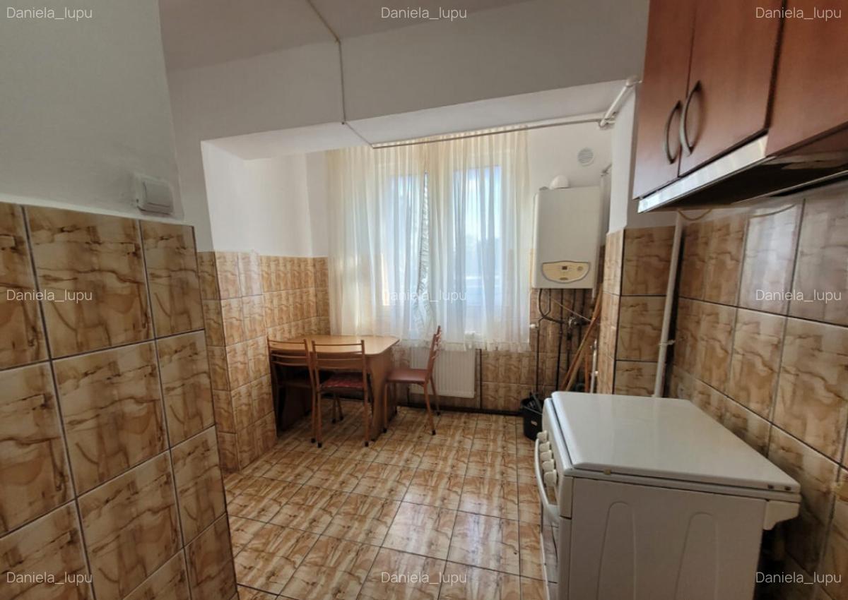 Apartament 2 camere, Aleea Plopilor, zona 9 Mai - 4