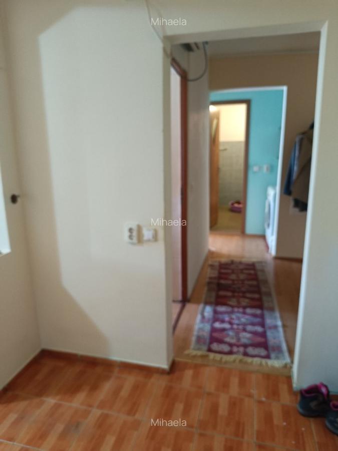 Apartament decomandat cu 3 camere de vânzare - 4