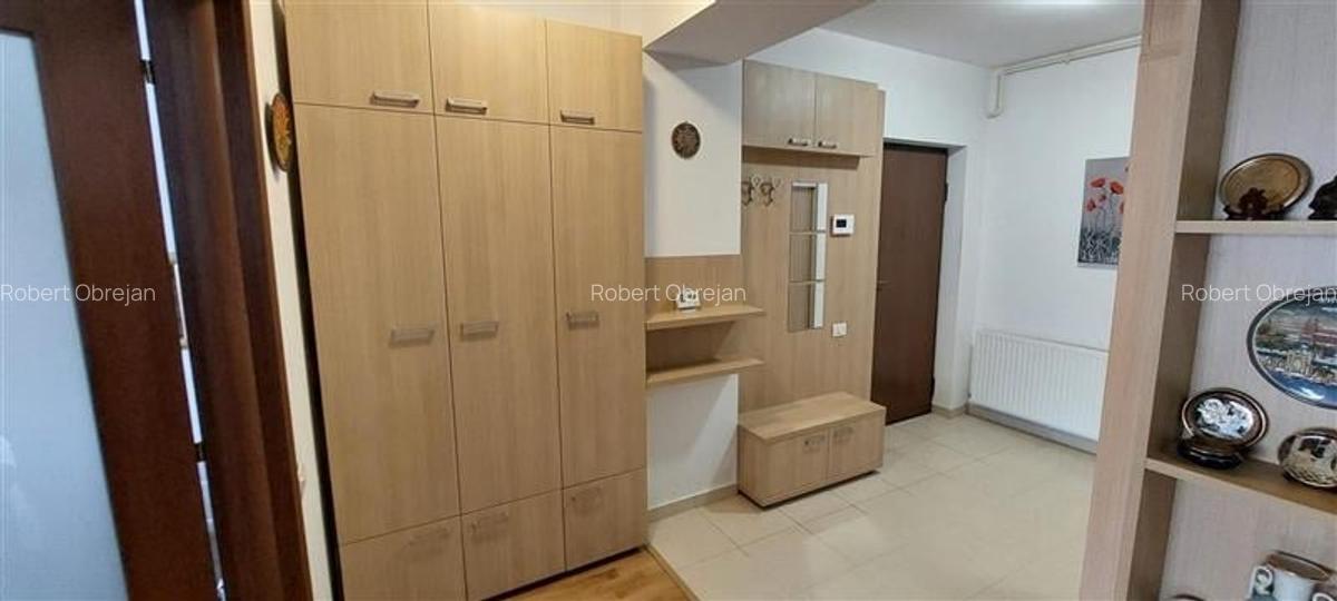 Apartament cu 3 camere decomandat, mobilat în Băneasa - 4