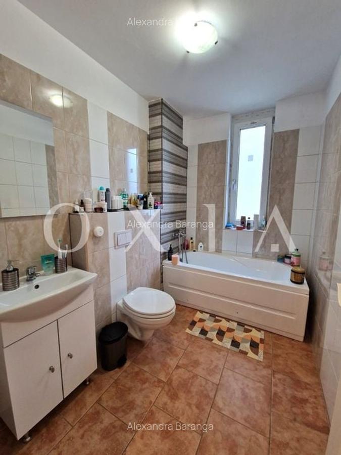 AX140 Giroc-Esso, Etaj Intermediar, Disponibil 1 Ianuarie - 7