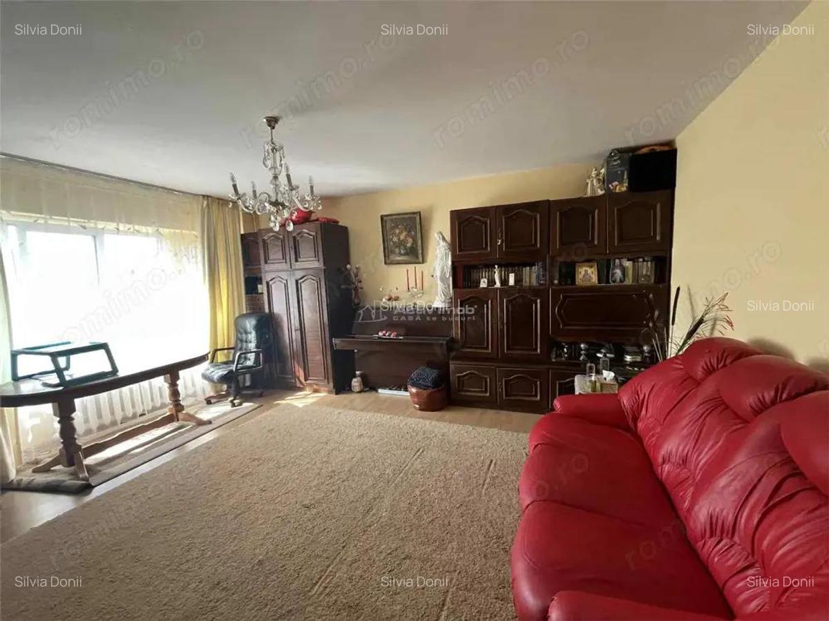 Apartament 2 camere spatios si luminos - decomandat - Panduri - Marriott - 3