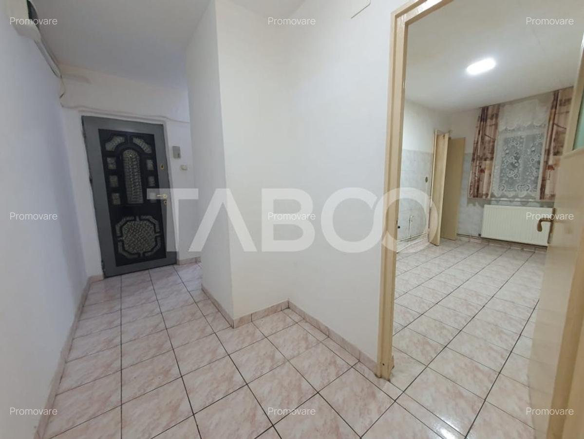 Apartament 2 camere decomandat Zona Stejarului 55 mp utili - 8