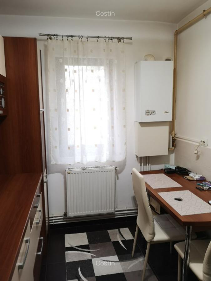 Micro 9 Apartament 2 camere de vanzare - 9