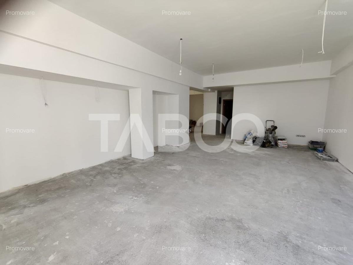 Spatiu comercial de inchiriat la strada intens circulata Central Sibiu - 7