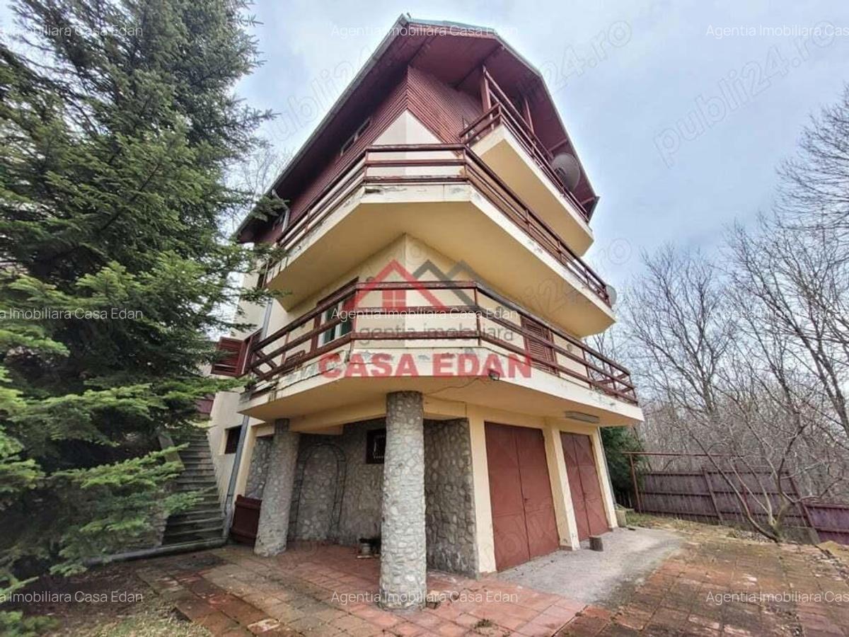 Casa in Cornu de Sus --250.000e - 2