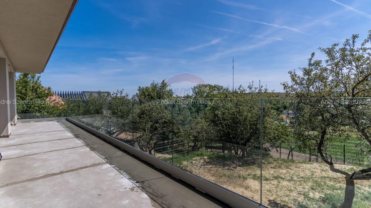 Casa individuala, 5 camere, 60mp terase, gradina, 750mp, comision 0 - 2