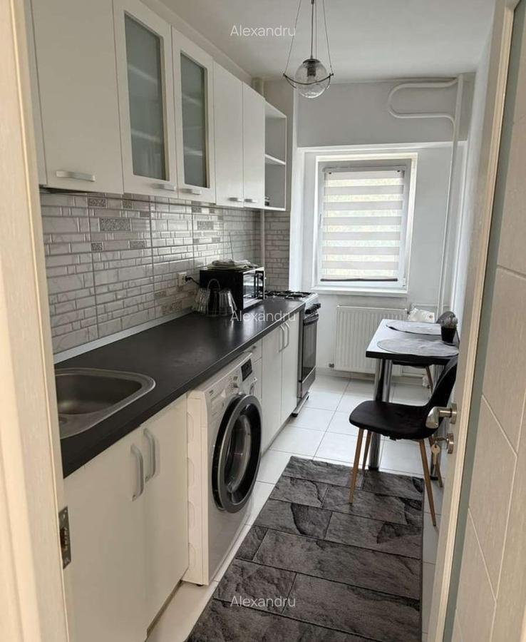 Garsoniera de inchiriat Vitan Mall - Mihai Bravu - 3