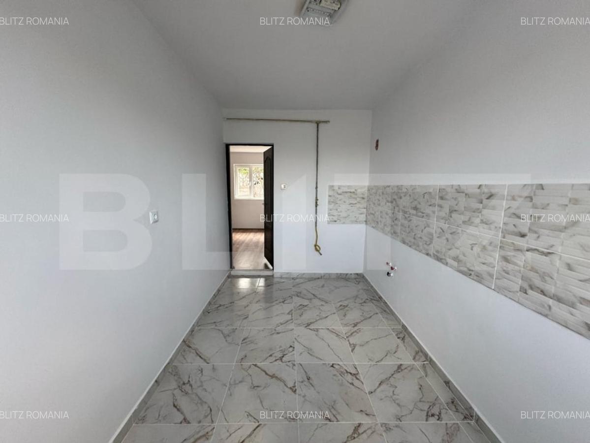 Casa cu 2 camere si cu o superba priveliste spre Castelul Corvinilor Hunedoara - 2