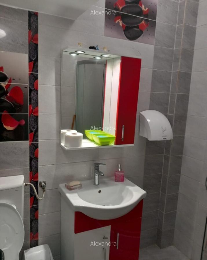 Proprietar-Metrou Pta Victoriei Dr.Felix-Titulescu,C.T,apartament 3cam - 7