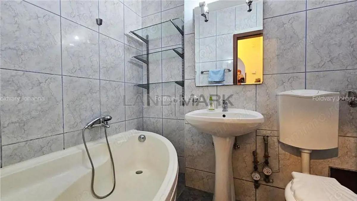 DE INCHIRIAT APARTAMENT 3 CAMERE ET 1, STR N.TITULESCU malul Begai - 9