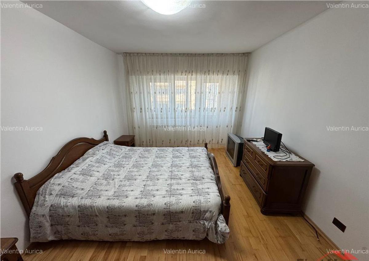 Apartament 3 camere, mobilat si utilat, ultracentral, etaj 9 - 9
