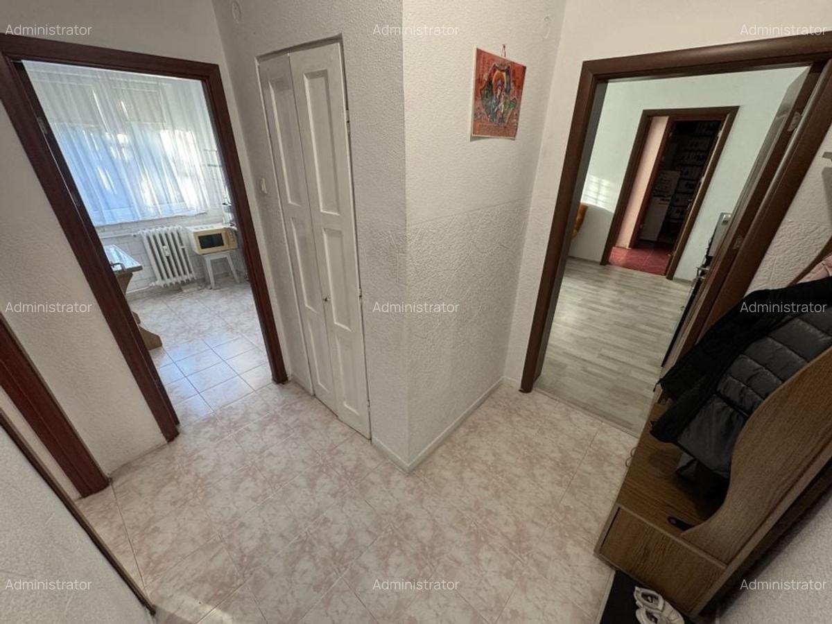 Apartament 3 camere zona City Park - 9 Apartament 3 camere zona City Park - 9