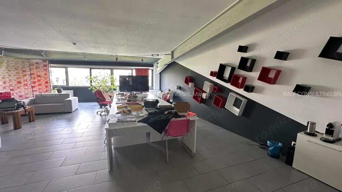 De inchiriat Hala parter si etaj- birouri, zona Calea Torontal - 10