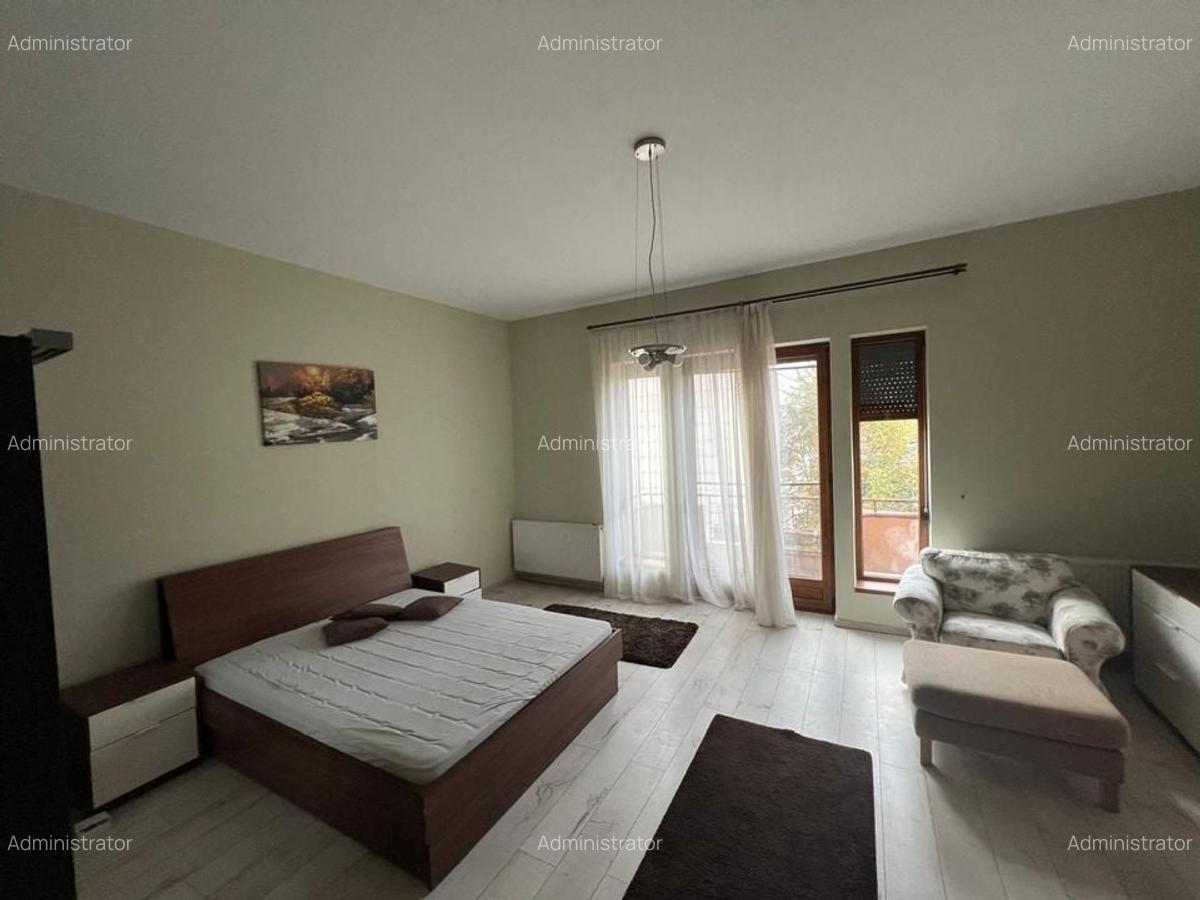 Apartament 3 camere, garaj si boxa - zona Centrala-Prefectura - 15 Apartament 3 camere, garaj si boxa - zona Centrala-Prefectura - 15