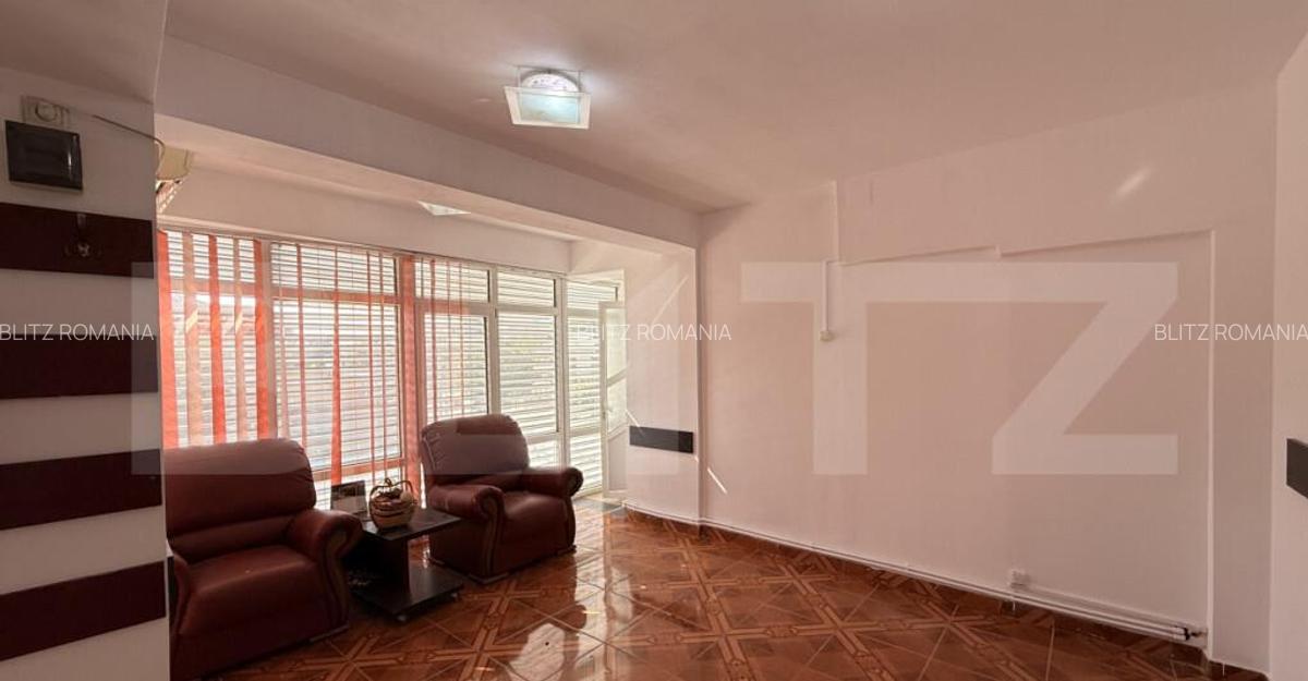 Spa?iu birouri P + E + M, 308 mp utili, zona Medicina Veche - 7