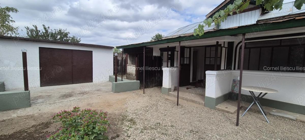 Vand casa in Hobaia, Ogrezeni jude? Giurgiu - 2