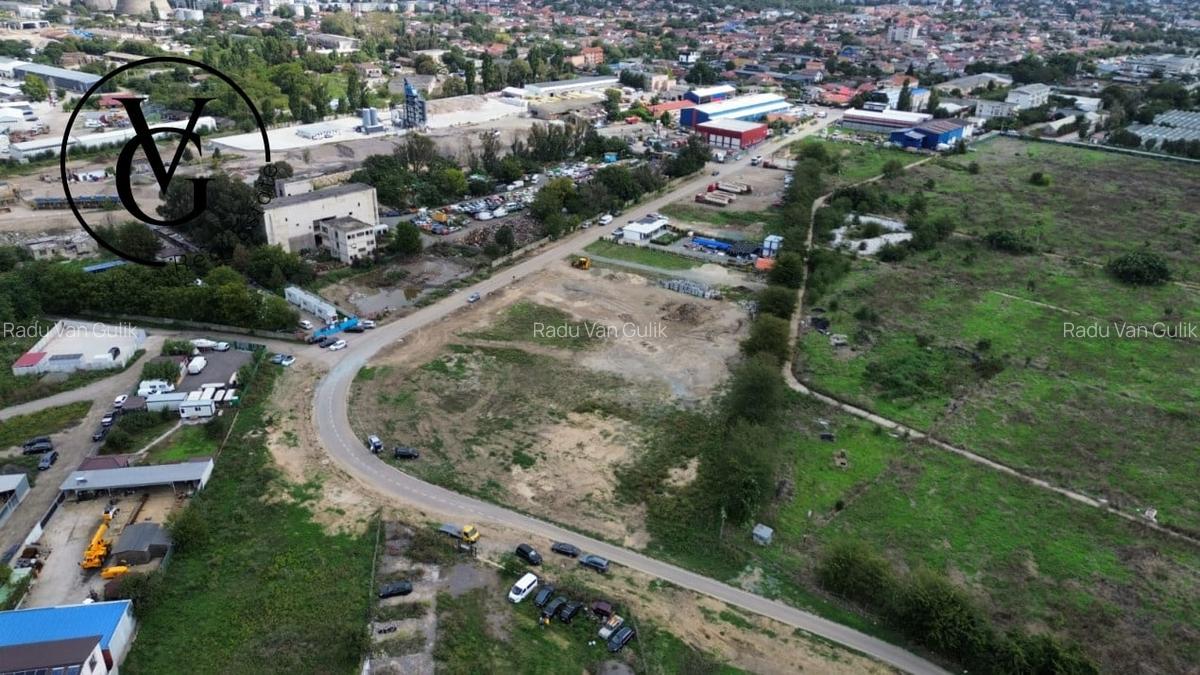 Teren intravilan -Varful cu Dor - ideal investitie 3500 mp - 1
