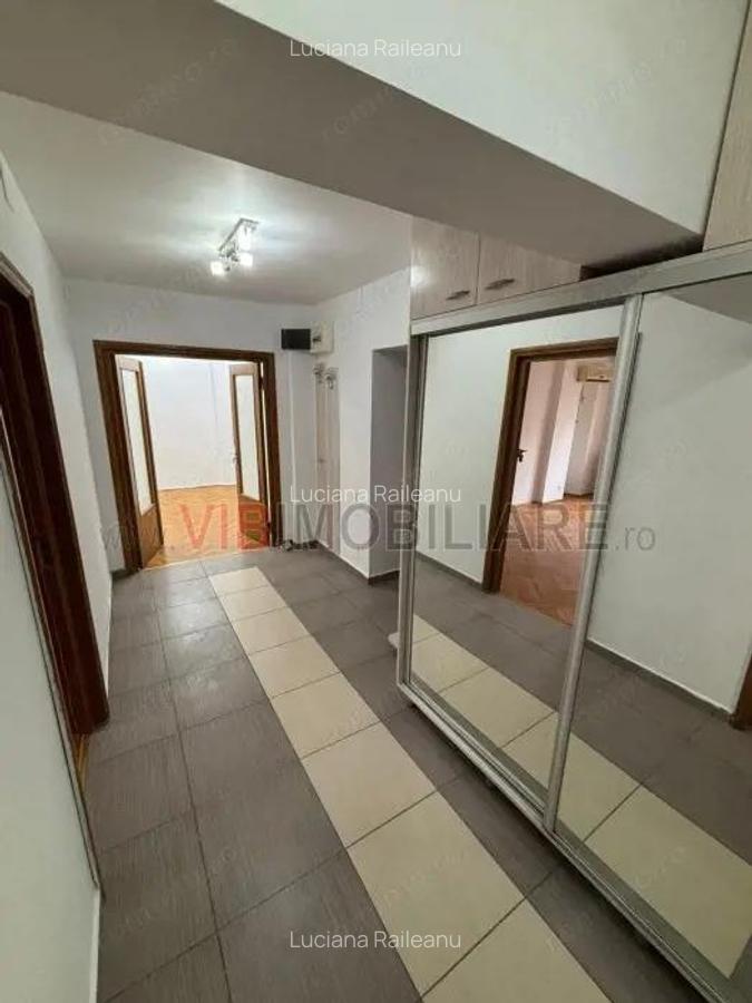 Decebal - Vedere bulevard - 3 balcoane - stradal - 3